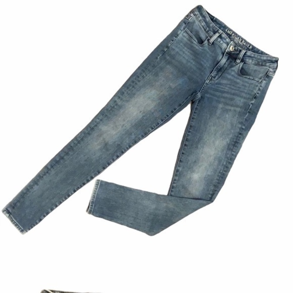 American Eagle outfitters sz 2 hi-rise jeg…